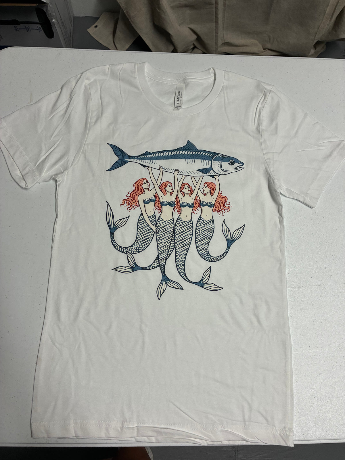 Mermaid Graphic Trendy Women's T-Shirt