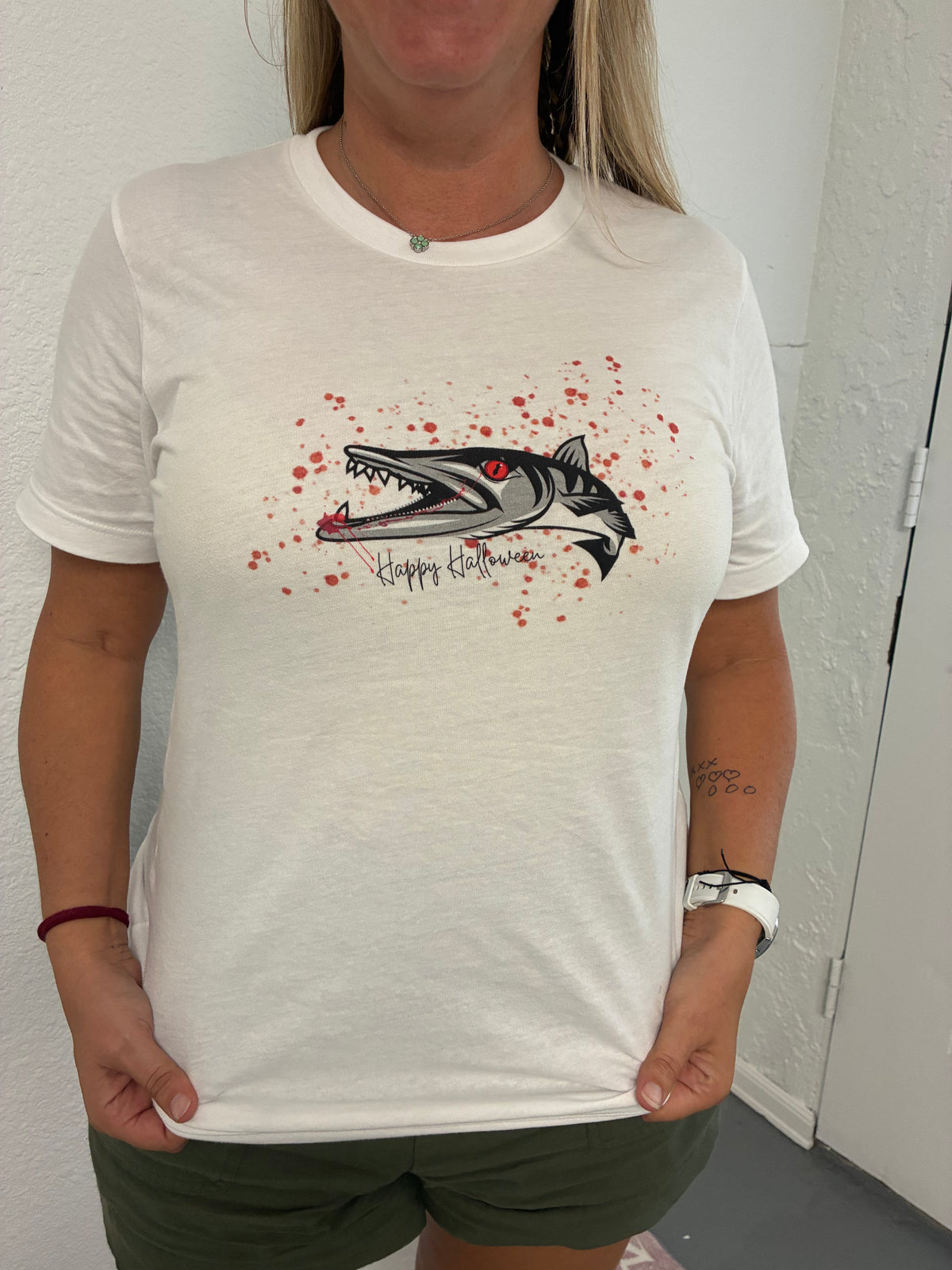 Bloody Barracuda Reel Deal Halloween Unisex t-shirt